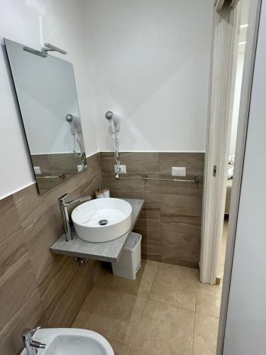 Double Room image 2