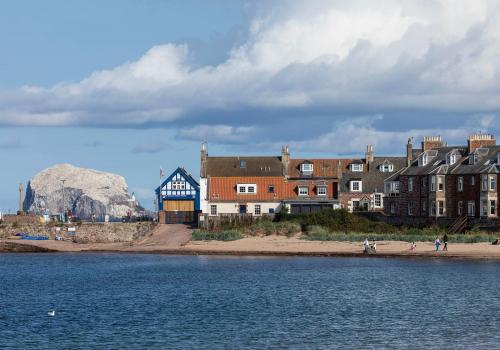 The House at the Beach in North Berwick
