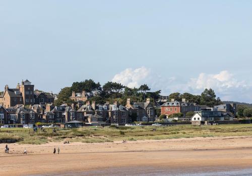 View, The House at the Beach in North Berwick
