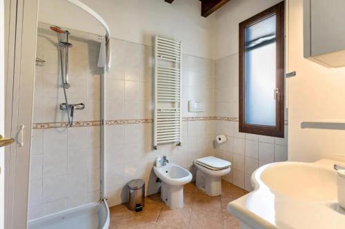 Charming Apartment in Verona with Terrace