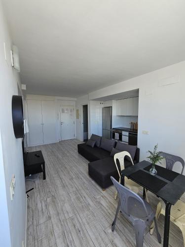 Cómodo apartamento en Madrid (Comodo apartamento en Madrid) in فيلا دي فاليكاس