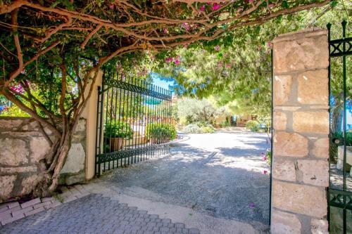 Plan Etaje, Villa Agapi Episcopi in Episkopi