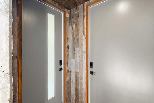 Zion Lofts Unit 4 - image 10