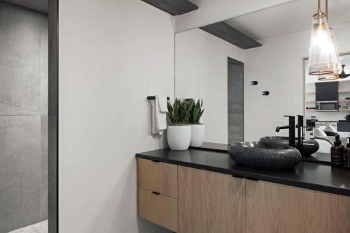 Zion Loft Unit 5 - image 3