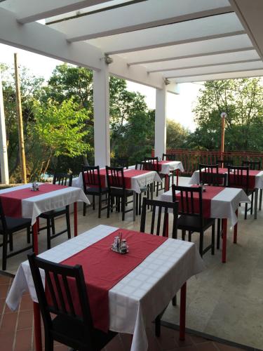 Hotel Ruža - image 13