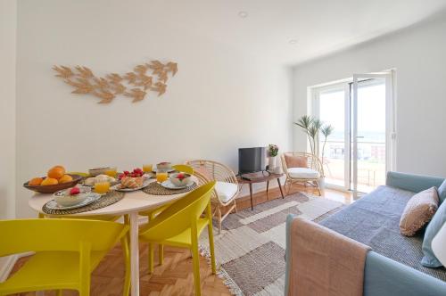 Belém River View w Amazing Balcony, by TimeCooler, Lisbonne
