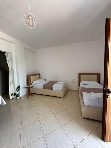 Apartment with Sea View image 4