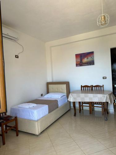 Apartment with Sea View image 6