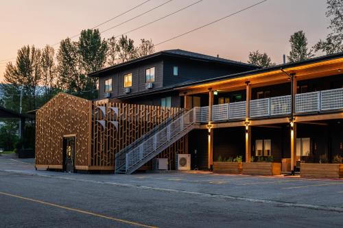 VRGE Revelstoke