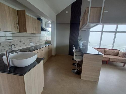 Castra villas - Pool Villa in Parunthumpara in Pambanar