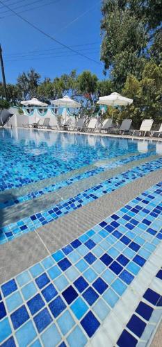 Hotel Palladion – Karterados, UT