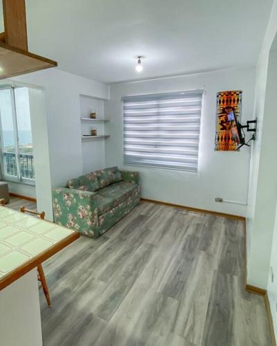 Apartamento frente a la playa de la guaira in Caraballeda