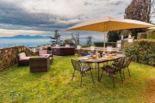 BELVEDERE JACUZZI AND VIEW gîte à louer Matraia