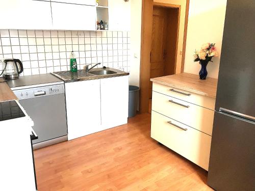 廚房, Meeraner Parkresidenz in 梅拉內