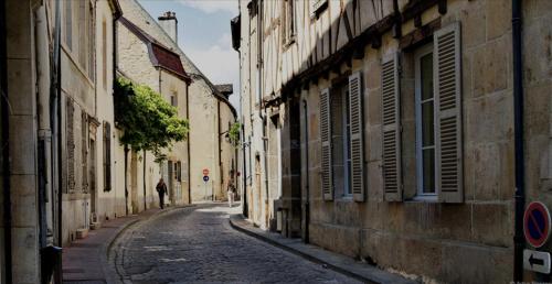 Les Charmots Apartments - image 2