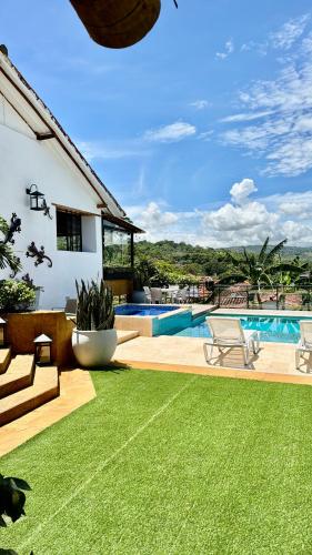 583150807 Santa Sofia Casa Boutique