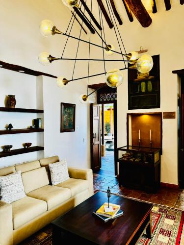 583153257 Santa Sofia Casa Boutique