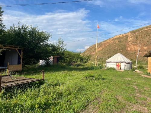 Alrededores, FOREL FISH GUEST HOUSe in Toktogul