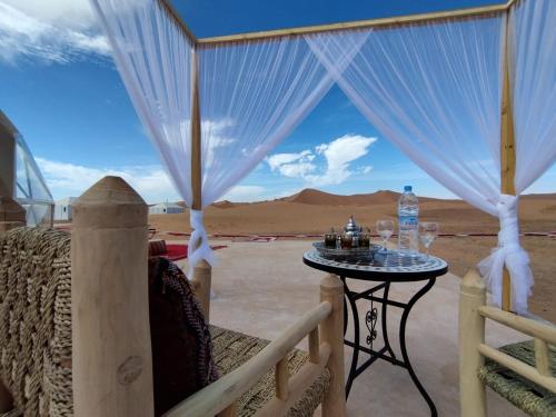 Luxury Nomadic Tented Camp – khách sạn tại Khamlia