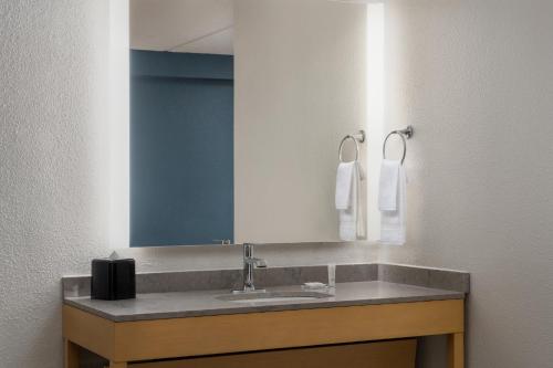 Hyatt Place Columbia/Harbison - image 11