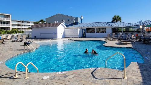 The Vue 237 by Tybee Beach Vacation Rentals The Vue 237 by Tybee Beach Vacation Rentals