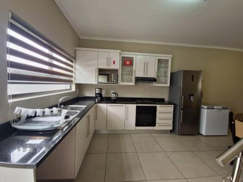 bucătărie, Dolphin Leap Unit 6 in Rand Rifles