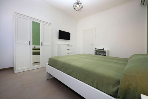 Basilica San Paolo Nuvola EUR Modern apartment, Рим (фото 9)
