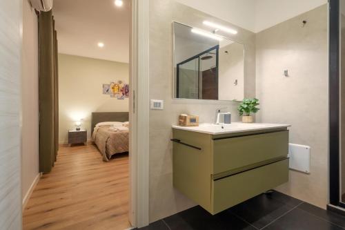 LA META ROOMS Room Type - Double Room with Private Bathroom