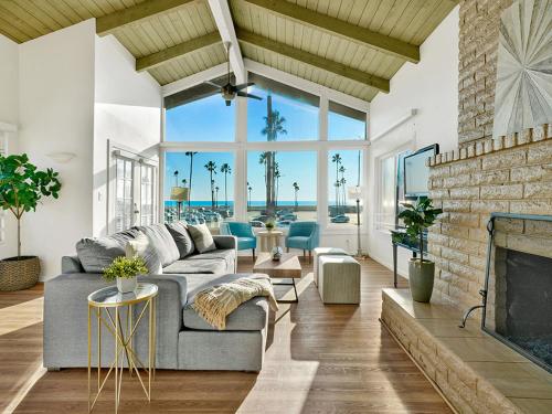 506 E Oceanfront B in Newport Beach, USA