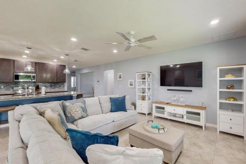 Coastal Treasure in Lighthouse Point, USA