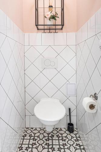 Prague Days - Airy Duplex with Terrace and AC - image 5