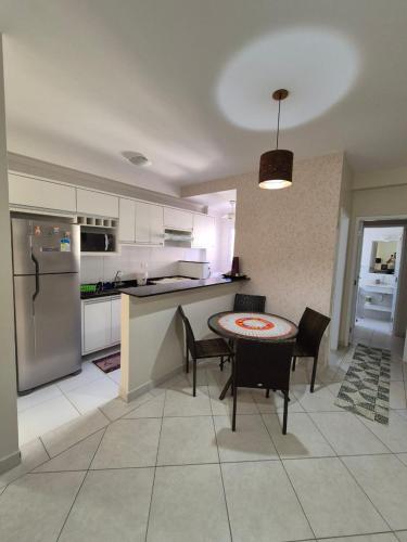 Apartamento E-23 Edifício Villa Monreale - Praia Itaguá