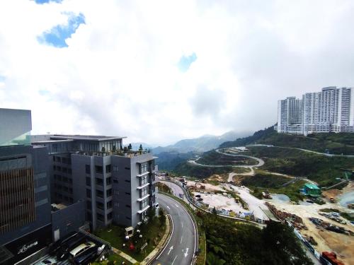 GENTING FoggyCold StayCation AT Ion Delemen By HAPYHOME