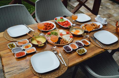 Waterfall Bungalov – Çamlihemsin, WI