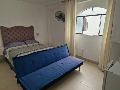 1 queen bed, 1 sofa bed