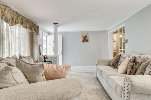 Family-Friendly Home with Grill 15 Mi to Baltimore! in Randallstown, USA