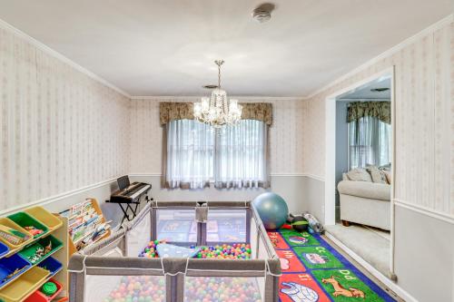 Family-Friendly Home with Grill 15 Mi to Baltimore! in Randallstown, USA