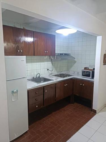 Apartamento de una habitacion con estacionamiento in Guayana