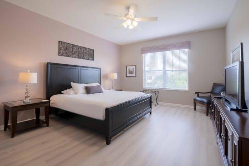 Vista Cay Luxury Harmony Near all Theme Parks, and walk to the Convention Center in Orlando, USA