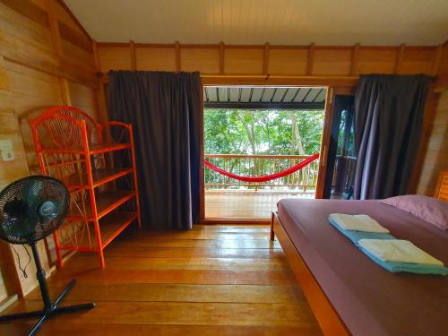 Santi Garden Bungalows near Île Pulau Rubiah