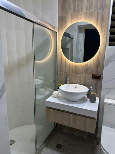 Apartamento en alquiler en la guaira con piscina in Macuto