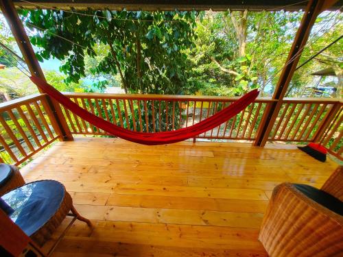 balcon/terrasse, Santi Garden Bungalows near Île Pulau Rubiah