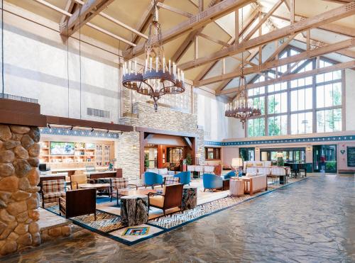 ล็อบบี้, Tenaya Lodge at Yosemite in ฟิชแคมป์ (CA)