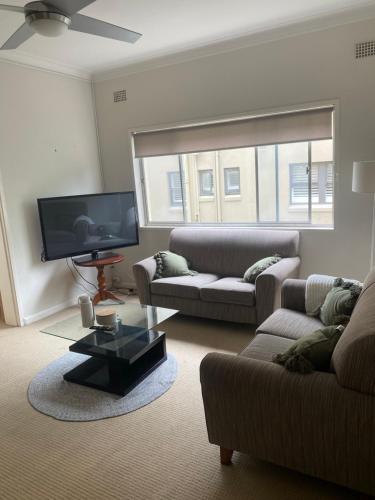 Sunlit apartment in Kurraba point 10 min from cbd - image 5