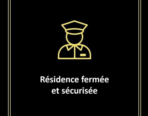 Un élégant duplex au coeur de Marrakech avec deux piscines et un espace vert 5