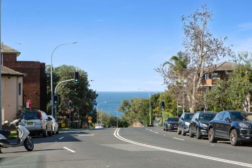 Sundeck Surfscape - Upbeat Beachside Living in Bondi - main image