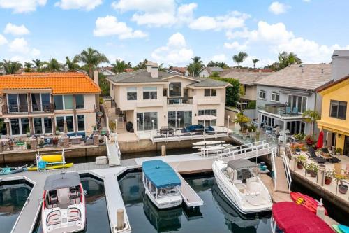 Luxury Waterfront Home in the Heart of the Harbor in Huntington Beach, USA