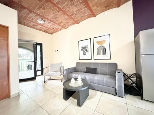 Ajijic Outdoor Saltwater Pool 3-Room Suites in Ajijic, Mexico