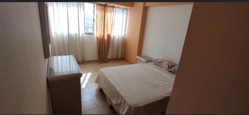 Comodo apartamento de 2 habitaciones a orillas del mar, en Costa Azul, Margarita in Margarita Island