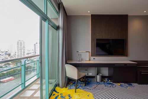 room detail thumbnail 1